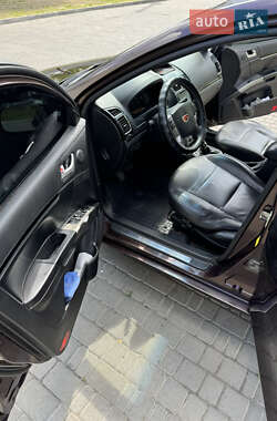Седан Geely Emgrand 7 (EC7) 2013 в 