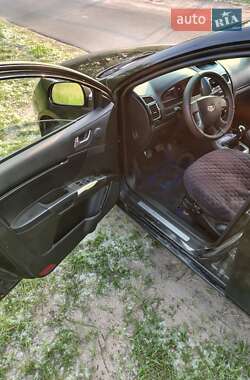 Седан Geely Emgrand 7 (EC7) 2013 в 