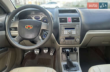 Седан Geely Emgrand 7 (EC7) 2012 в 