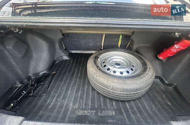Седан Geely Emgrand 7 (EC7) 2012 в 