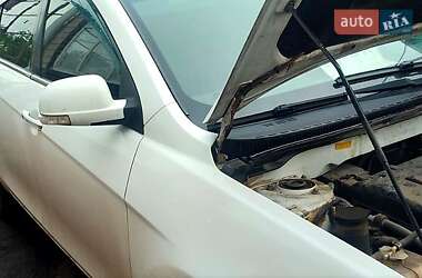Седан Geely Emgrand 7 (EC7) 2013 в 