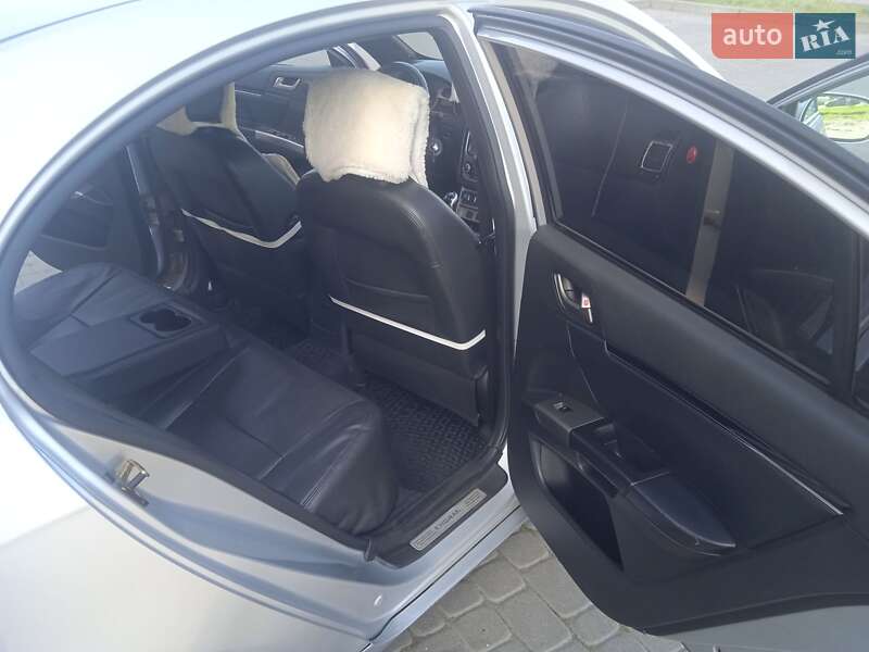 Седан Geely Emgrand 7 (EC7) 2014 в Івано-Франківську