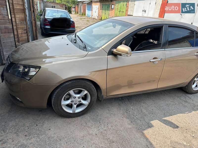 Geely Emgrand 7 (EC7) 2014