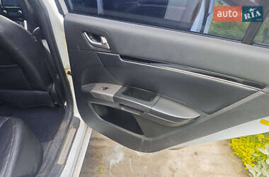 Седан Geely Emgrand 7 (EC7) 2014 в 