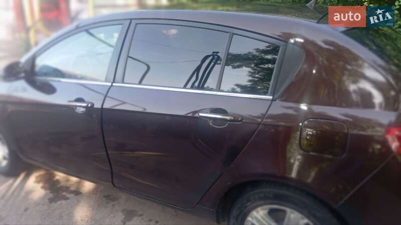 Geely Emgrand 7 (EC7) 2012