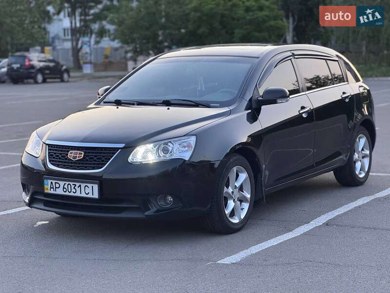 Хэтчбек Geely Emgrand 7 (EC7) 2013 в 