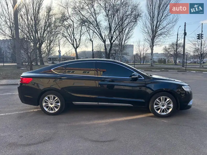 Седан Geely Emgrand 7 (EC7) 2016 в 