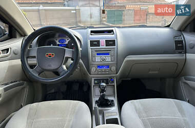 Седан Geely Emgrand 7 (EC7) 2011 в 