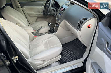 Седан Geely Emgrand 7 (EC7) 2011 в 