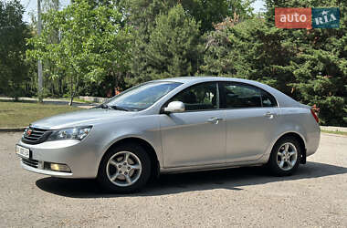 Седан Geely Emgrand 7 (EC7) 2013 в 