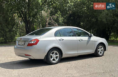 Седан Geely Emgrand 7 (EC7) 2013 в 