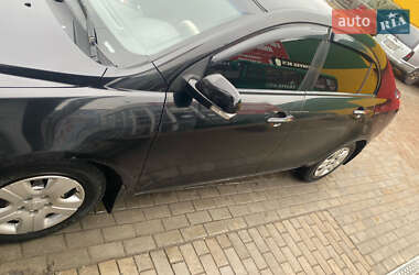 Седан Geely Emgrand 7 (EC7) 2012 в 