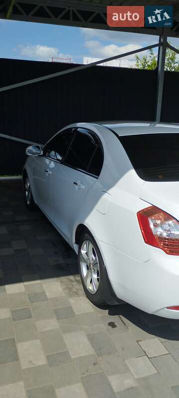 Седан Geely Emgrand 7 (EC7) 2014 в Полтаве фото 4 Седан Geely Emgrand 7 (EC7) 2014 в Полтаве