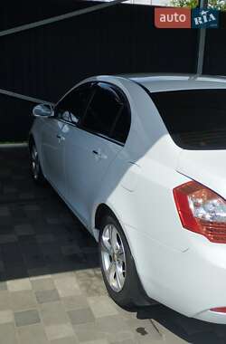 Седан Geely Emgrand 7 (EC7) 2014 в 