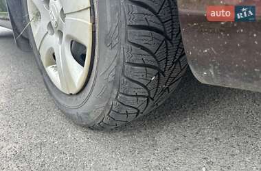 Седан Geely Emgrand 7 (EC7) 2018 в 