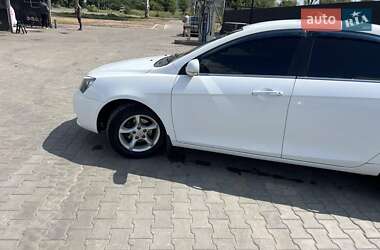 Седан Geely Emgrand 7 (EC7) 2013 в 