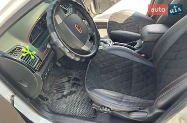 Седан Geely Emgrand 7 (EC7) 2013 в 
