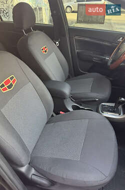 Седан Geely Emgrand 7 (EC7) 2013 в 