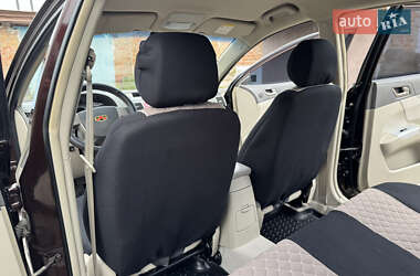 Седан Geely Emgrand 7 (EC7) 2011 в 