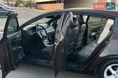 Хэтчбек Geely Emgrand 7 (EC7) 2013 в 