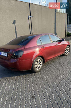 Седан Geely Emgrand 7 (EC7) 2012 в 
