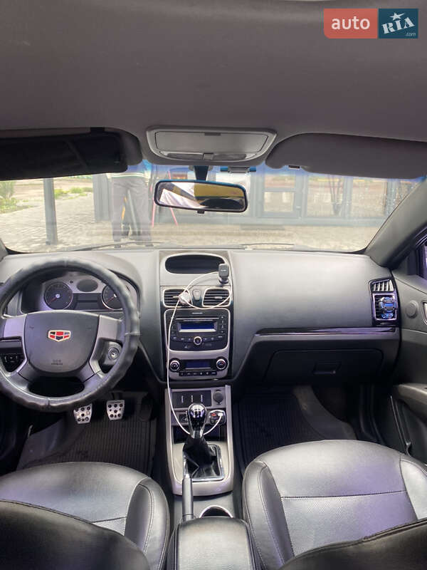 Седан Geely Emgrand 7 (EC7) 2013 в Александрие