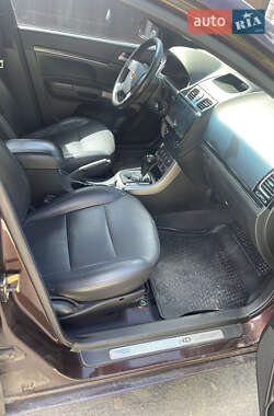 Седан Geely Emgrand 7 (EC7) 2014 в 