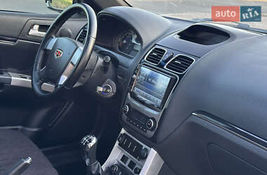 Хетчбек Geely Emgrand 7 (EC7) 2013 в 