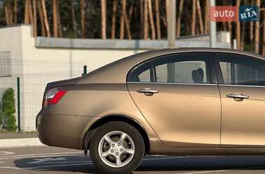 Седан Geely Emgrand 7 (EC7) 2015 в 