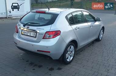 Хетчбек Geely Emgrand 7 (EC7) 2012 в 