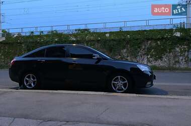 Седан Geely Emgrand 7 (EC7) 2012 в 