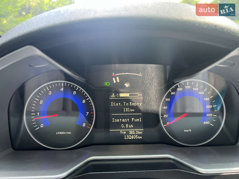 Седан Geely Emgrand 7 (EC7) 2017 в Романіву