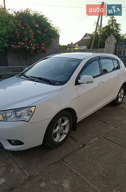 Хэтчбек Geely Emgrand 7 (EC7) 2011 в 