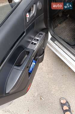 Седан Geely Emgrand 7 (EC7) 2013 в 