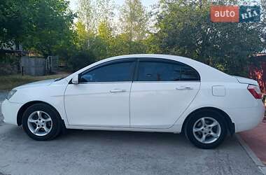 Седан Geely Emgrand 7 (EC7) 2013 в 
