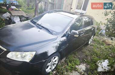 Хетчбек Geely Emgrand 7 (EC7) 2013 в 