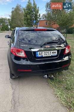 Хетчбек Geely Emgrand 7 (EC7) 2014 в 