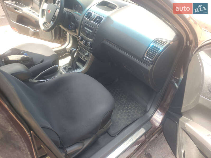 Седан Geely Emgrand 7 (EC7) 2013 в Чернігові