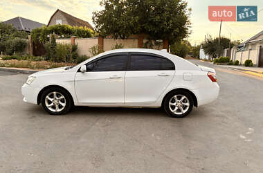 Седан Geely Emgrand 7 (EC7) 2012 в 