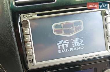 Седан Geely Emgrand 7 (EC7) 2011 в 
