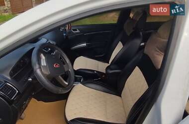 Седан Geely Emgrand 7 (EC7) 2013 в 