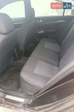 Седан Geely Emgrand 7 (EC7) 2013 в Дніпрі