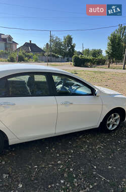 Седан Geely Emgrand 7 (EC7) 2011 в 