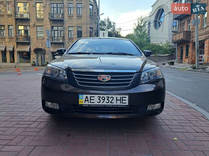 Седан Geely Emgrand 7 (EC7) 2013 в Дніпрі