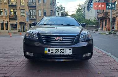 Седан Geely Emgrand 7 (EC7) 2013 в 