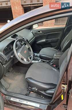 Седан Geely Emgrand 7 (EC7) 2013 в 