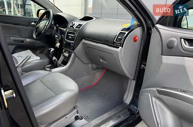 Хэтчбек Geely Emgrand 7 (EC7) 2013 в 