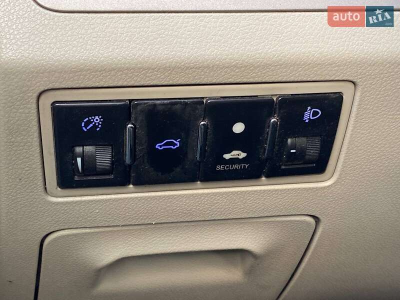 Седан Geely Emgrand 7 (EC7) 2011 в Киеве