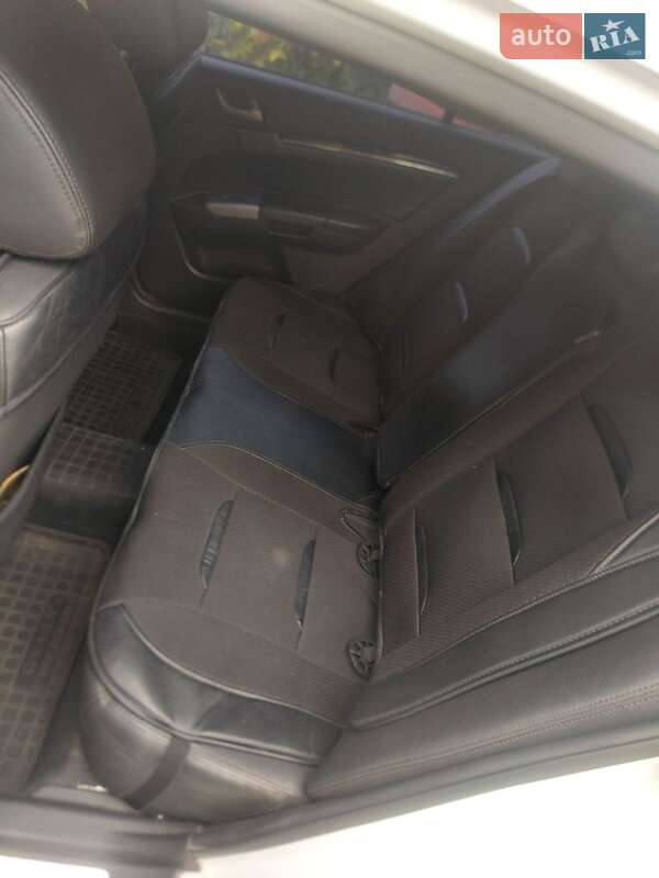 Хетчбек Geely Emgrand 7 (EC7) 2014 в Кременчуці