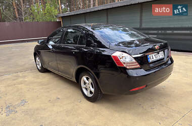 Седан Geely Emgrand 7 (EC7) 2013 в 